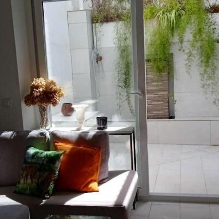 El Patio De Nervion. Apartment Seville Luaran gambar